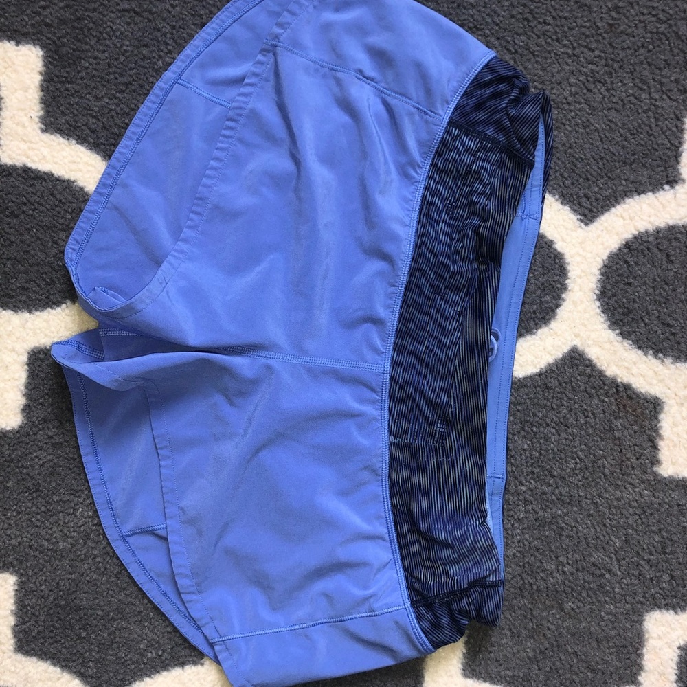 Lulu Lemon Speed Up Short 2.5*